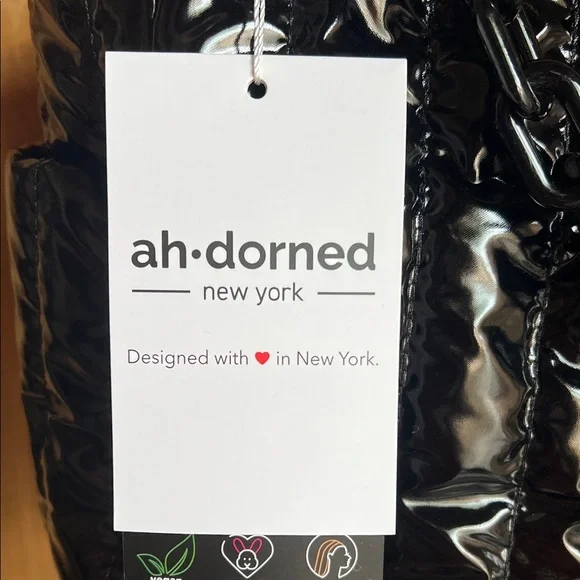 Ah-dorned | Classic Black Metallic Tote Bag w/ Crossbody Strap & Bag Charm Chain - Picture 3 of 17